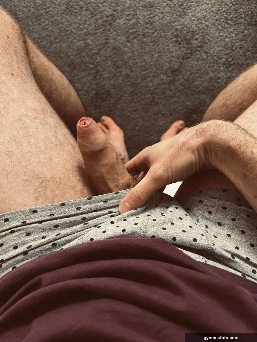 I’m not very good at getting dressed. (M)