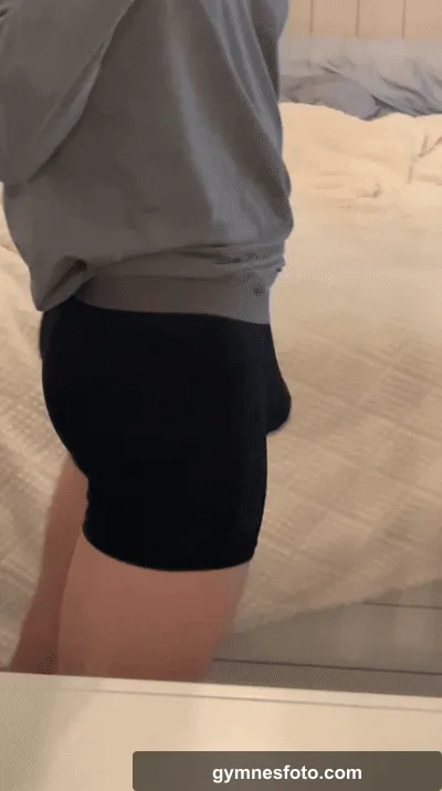 35 curious Bulge>Hand