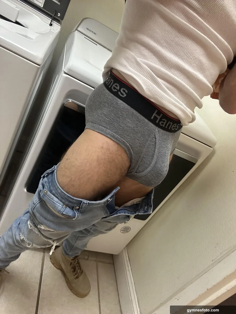 31 gay, work bulge