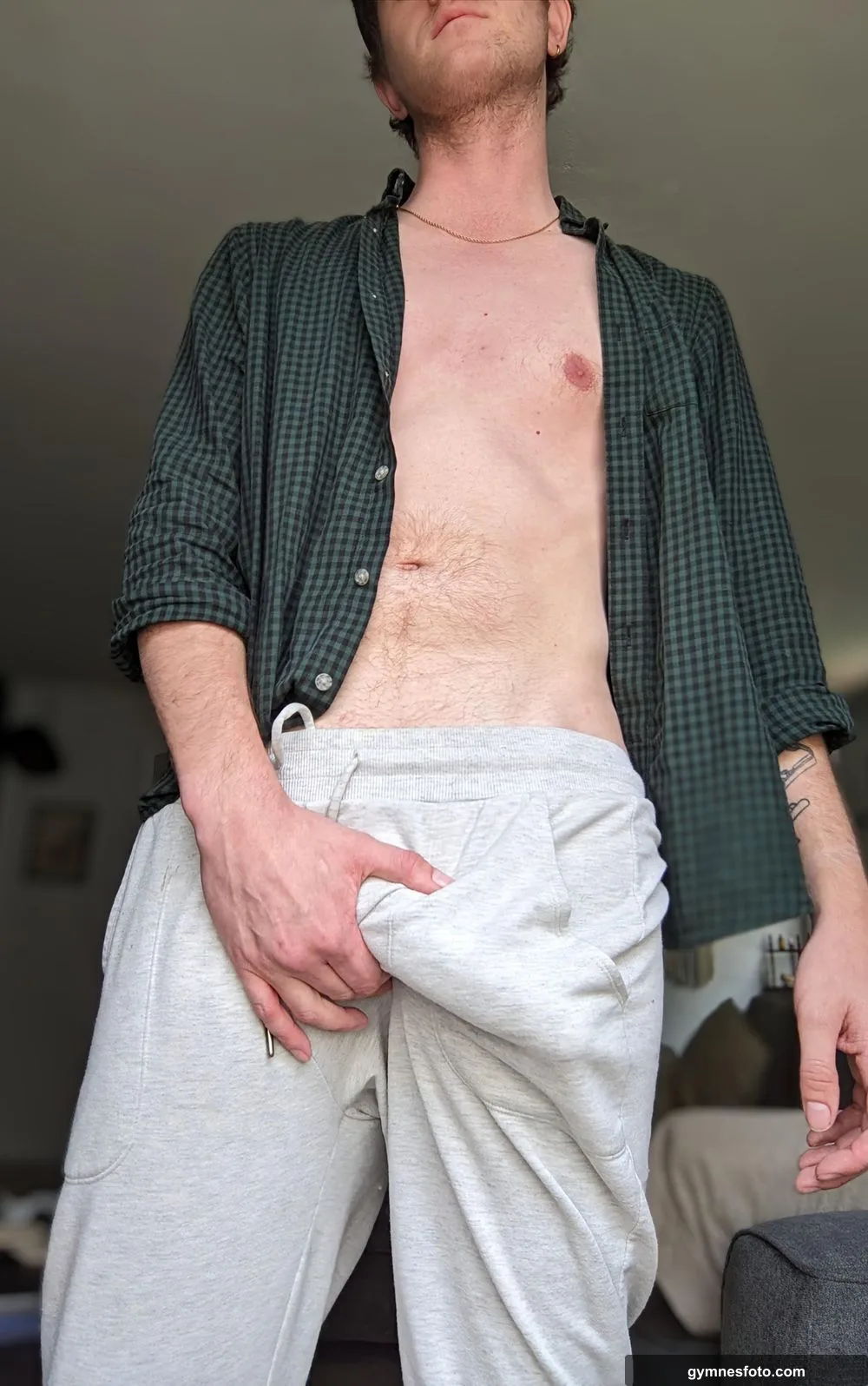 33 straight sleepy casual