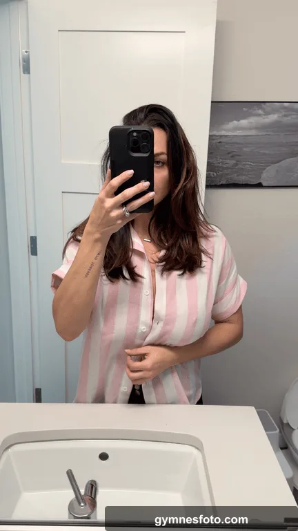 I know you like my tits
