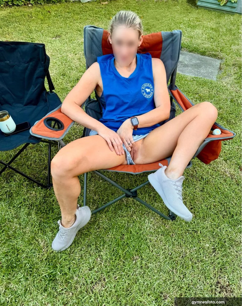 Country girl showing off her pussy. Like what you see?