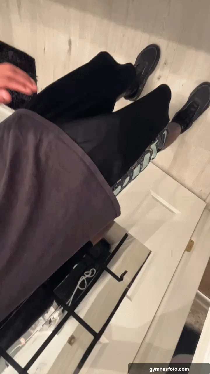 21 Gay