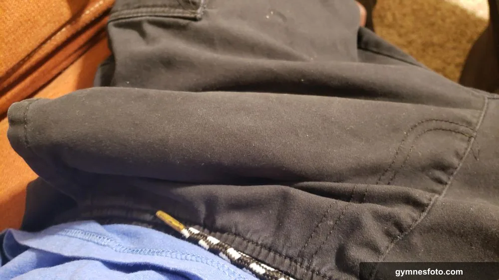 [42] straight, check my pocket