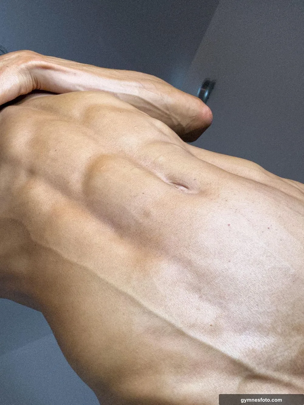 This body flexes better the hornier I get after training.