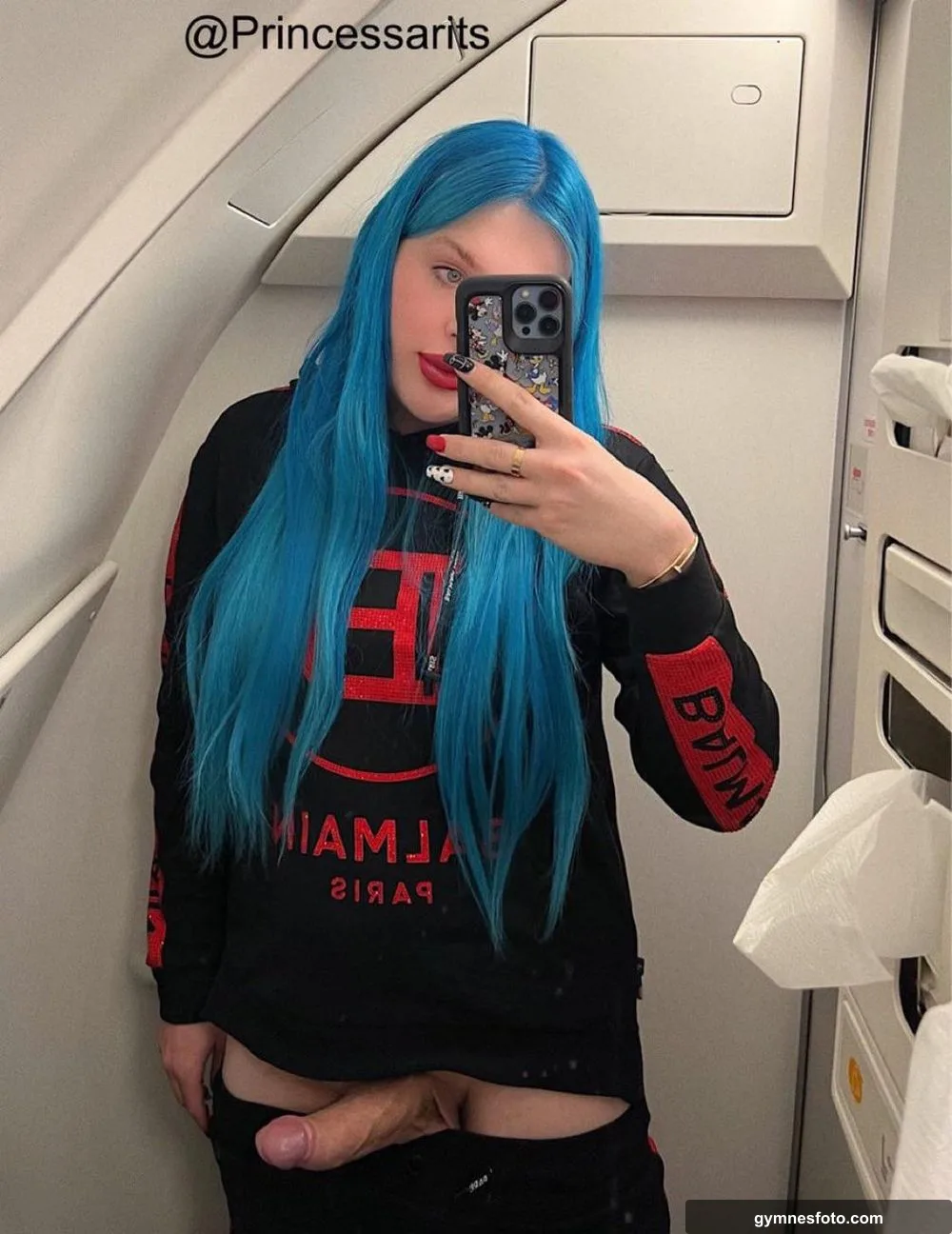 Suck me on the plane