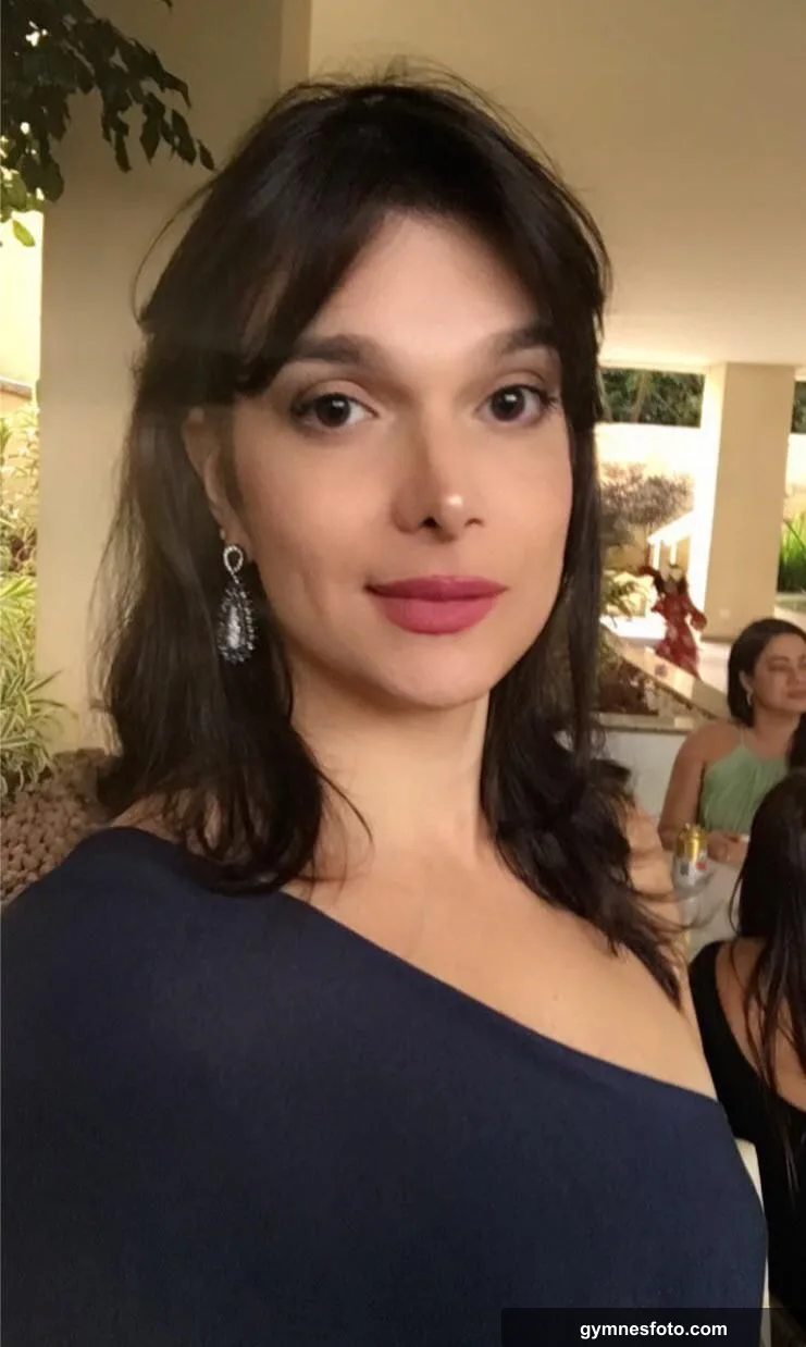 Amazing what a good make-up can do for us TRANS-MILFS