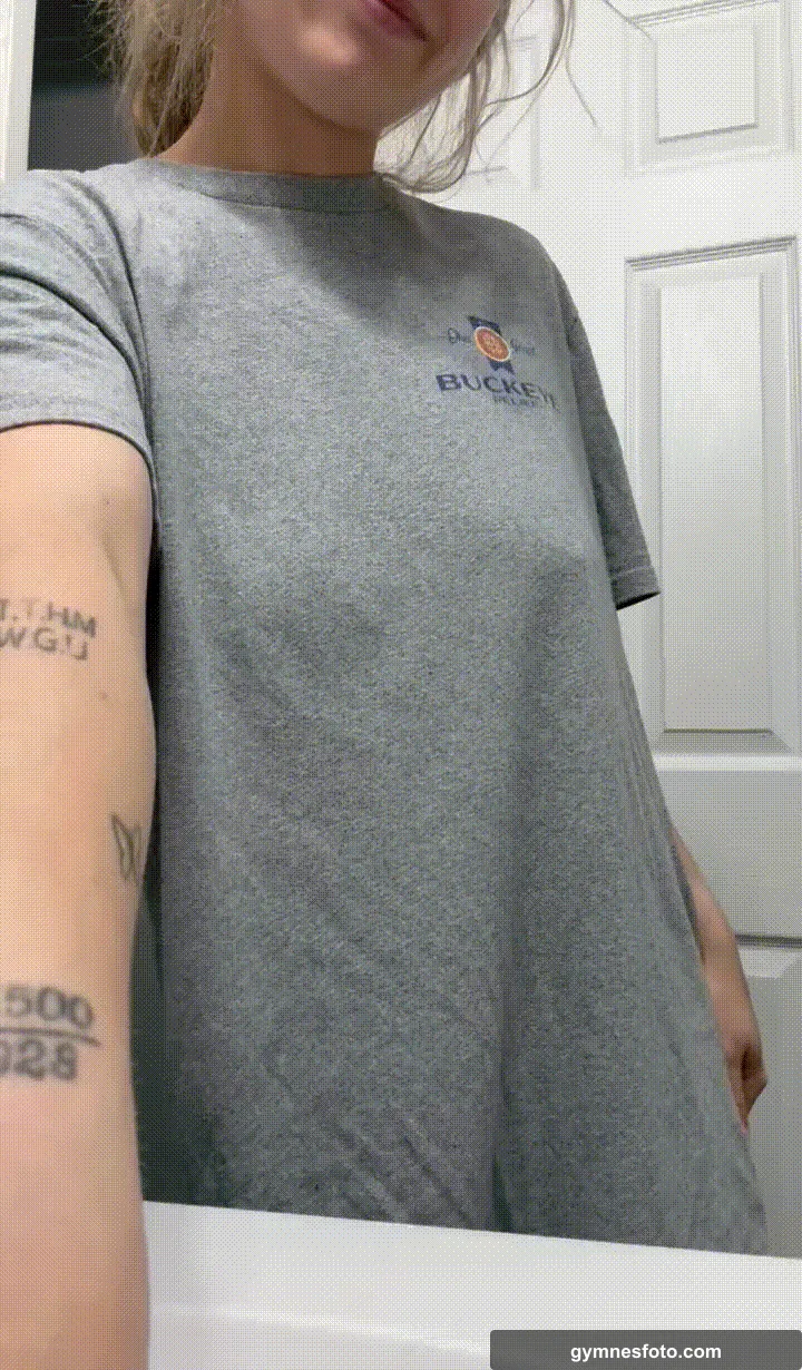 just got outta bed…a little bored (F)