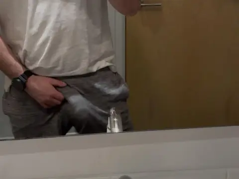 32 straight bathroom soft bulge